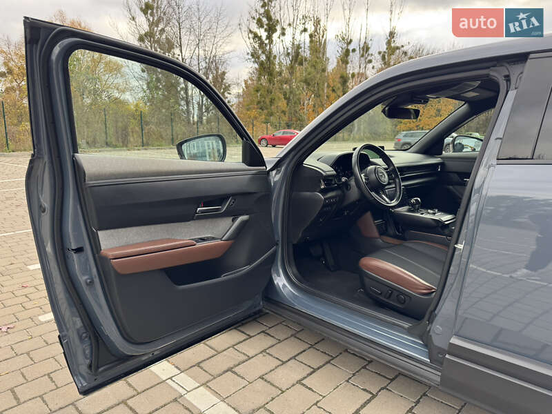 Внедорожник / Кроссовер Mazda MX-30 2021 в Луцке