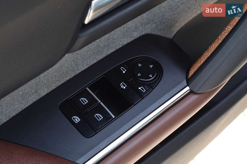 Позашляховик / Кросовер Mazda MX-30 2020 в Львові