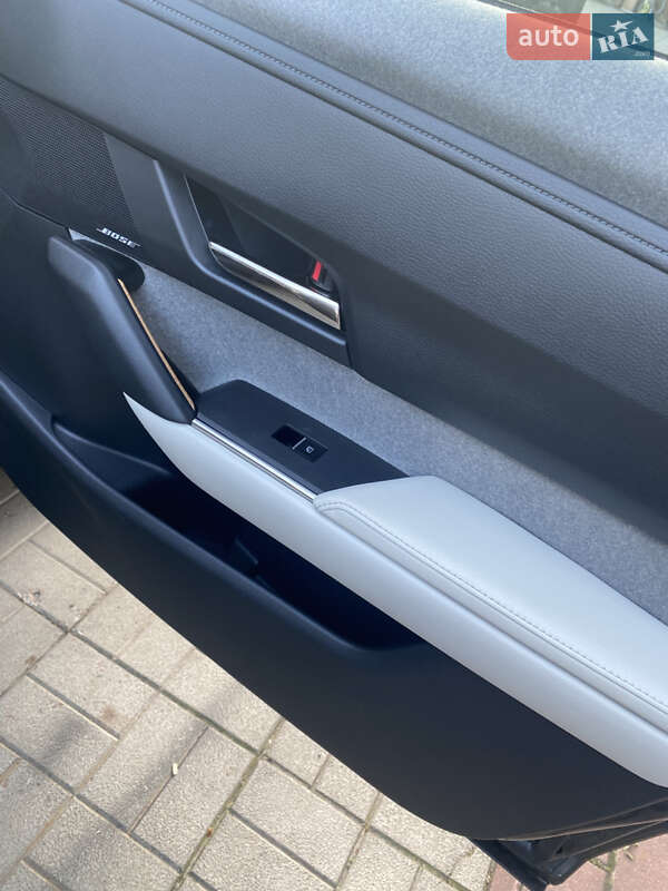 Внедорожник / Кроссовер Mazda MX-30 2021 в Киеве