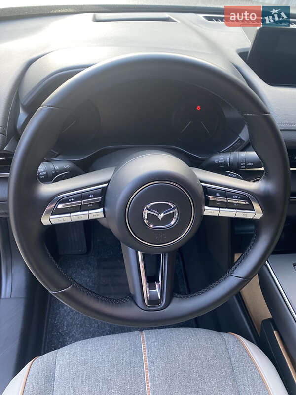 Внедорожник / Кроссовер Mazda MX-30 2021 в Киеве