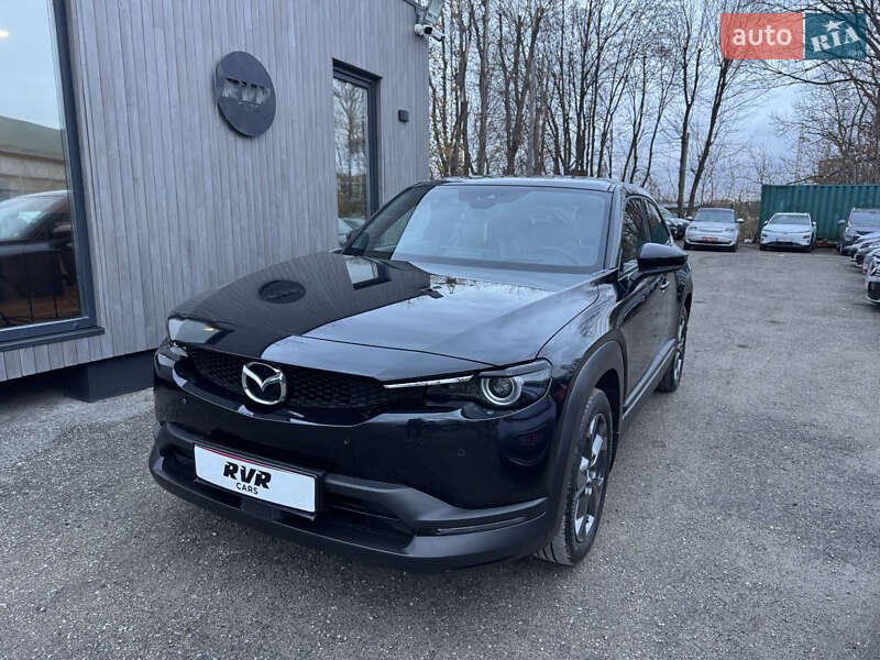 Внедорожник / Кроссовер Mazda MX-30 2020 в Тернополе