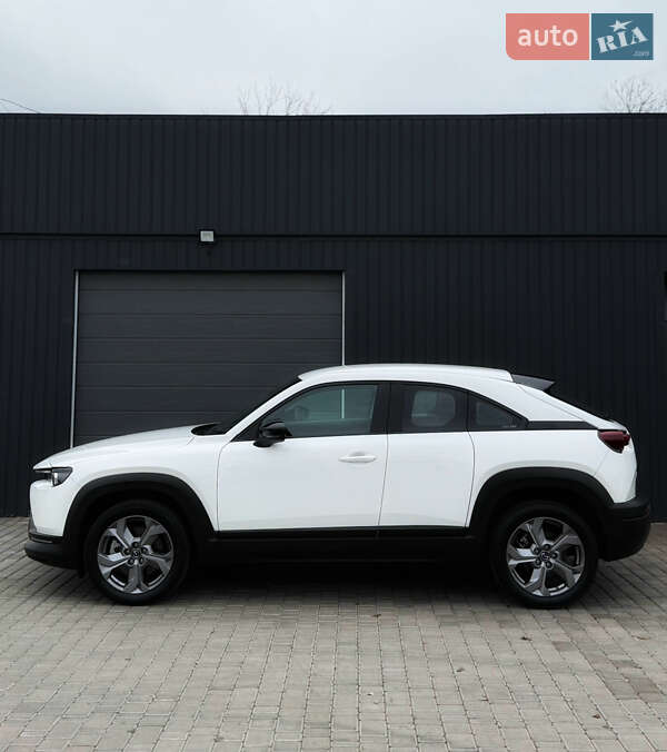 Внедорожник / Кроссовер Mazda MX-30 2021 в Кривом Роге