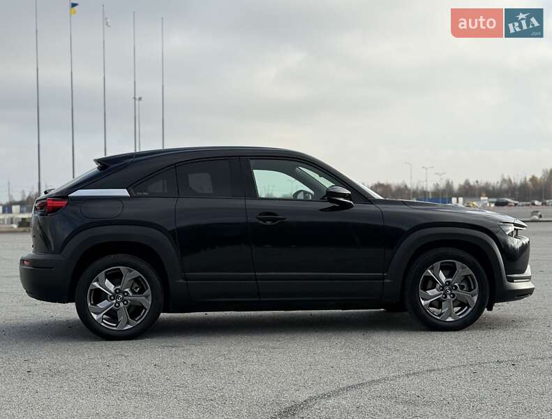 Позашляховик / Кросовер Mazda MX-30 2021 в Львові