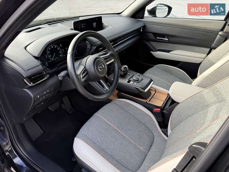 Позашляховик / Кросовер Mazda MX-30 2021 в Львові