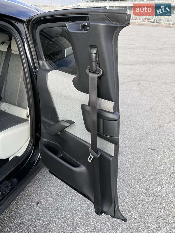 Позашляховик / Кросовер Mazda MX-30 2021 в Львові