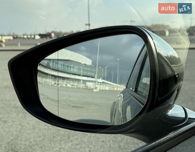 Позашляховик / Кросовер Mazda MX-30 2021 в Львові