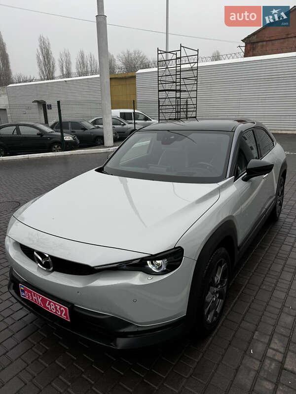Внедорожник / Кроссовер Mazda MX-30 2021 в Одессе