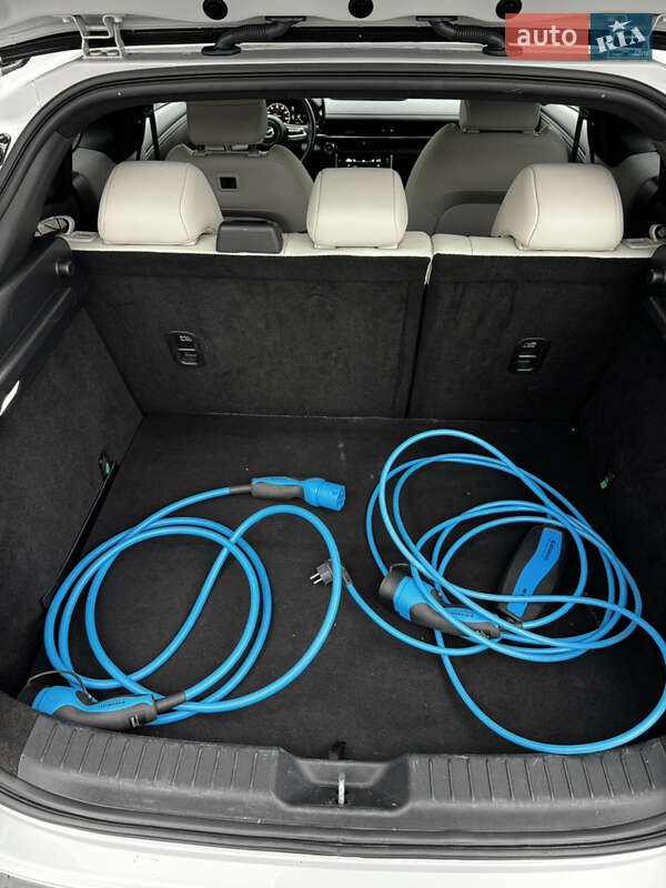 Внедорожник / Кроссовер Mazda MX-30 2021 в Одессе