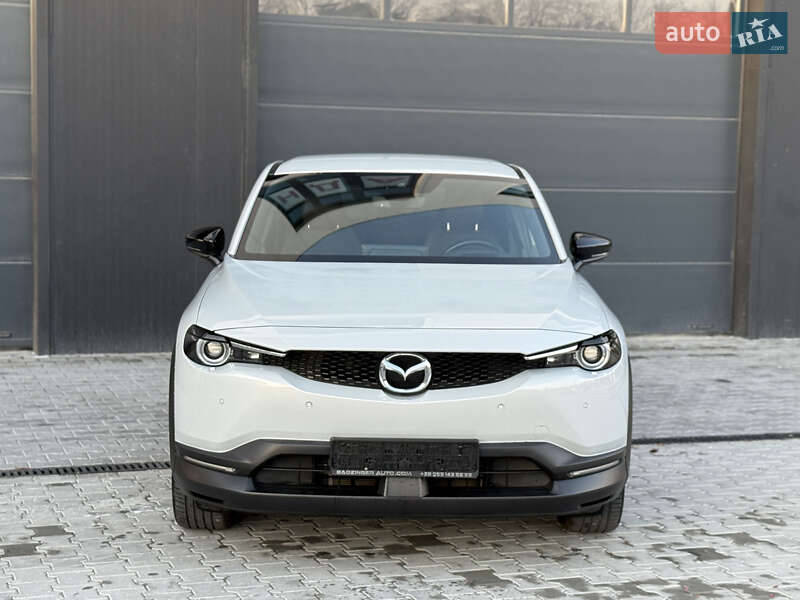 Внедорожник / Кроссовер Mazda MX-30 2020 в Городке