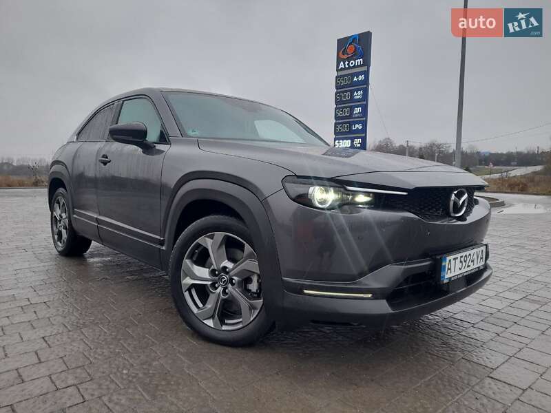 Позашляховик / Кросовер Mazda MX-30 2020 в Тлумачі