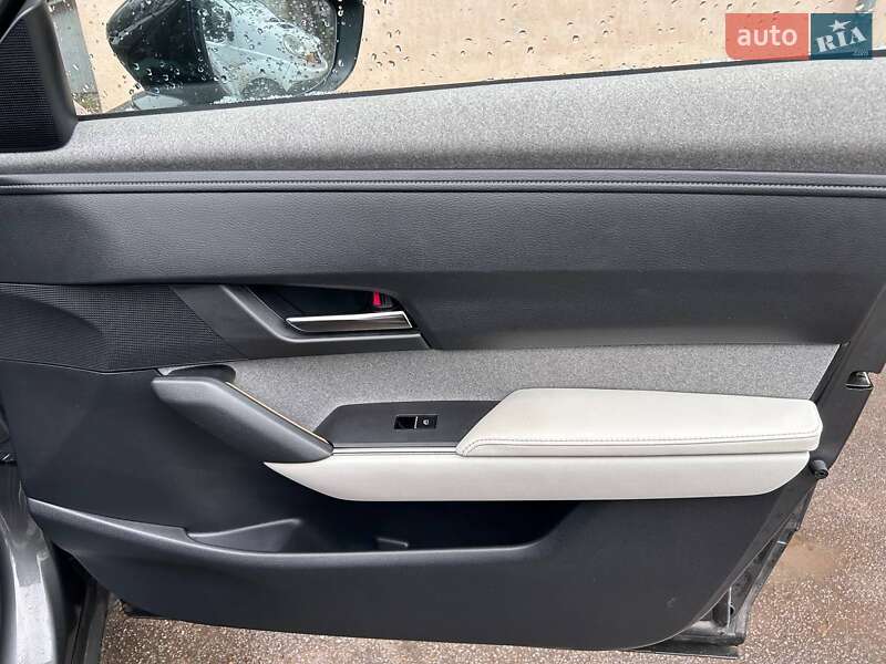 Позашляховик / Кросовер Mazda MX-30 2020 в Тлумачі