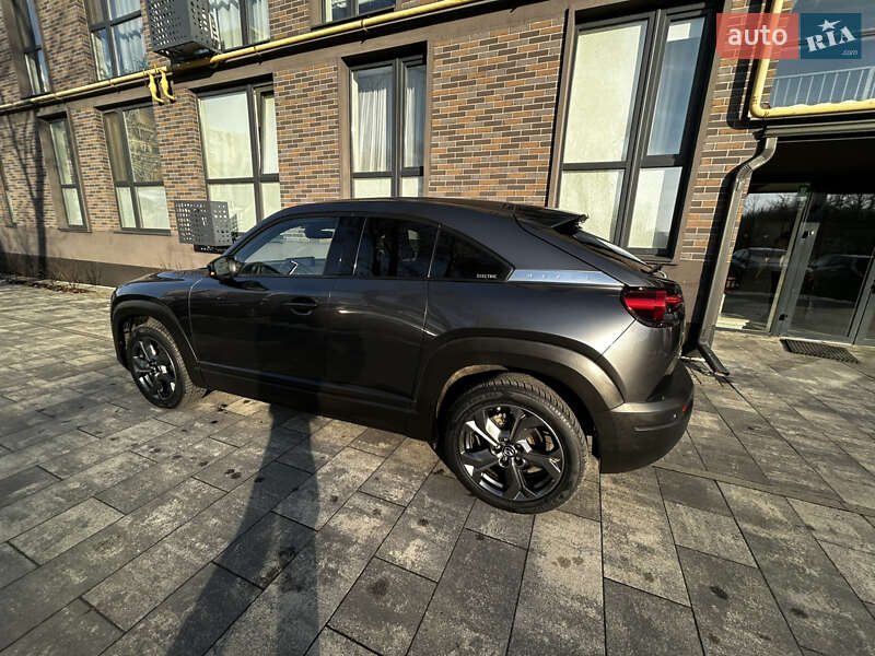 Внедорожник / Кроссовер Mazda MX-30 2021 в Львове