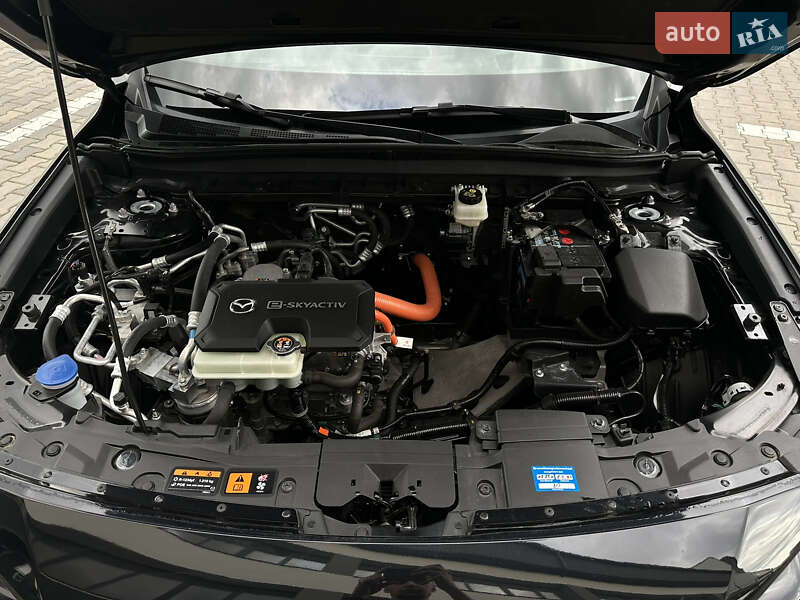 Внедорожник / Кроссовер Mazda MX-30 2021 в Ивано-Франковске