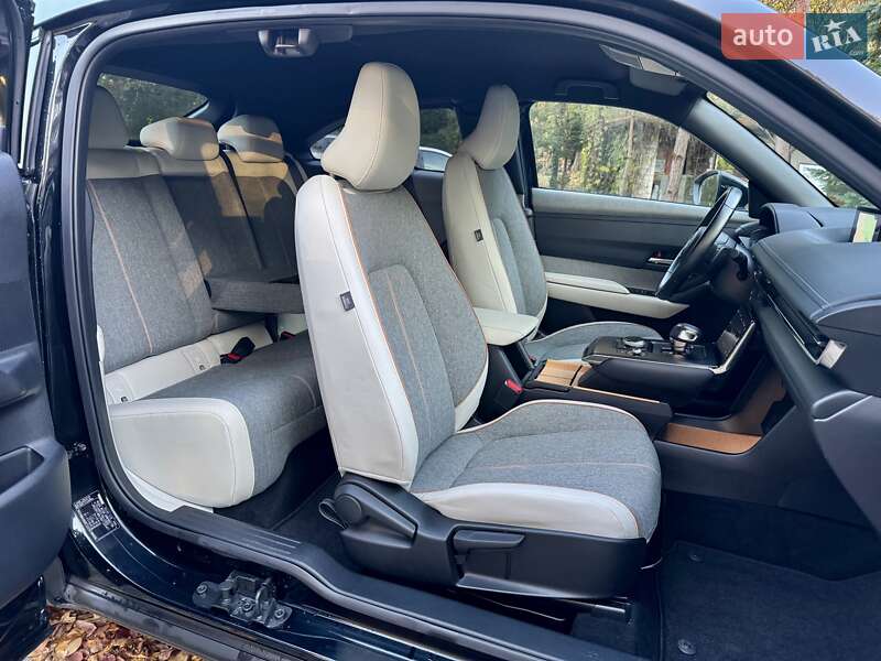 Позашляховик / Кросовер Mazda MX-30 2021 в Дрогобичі