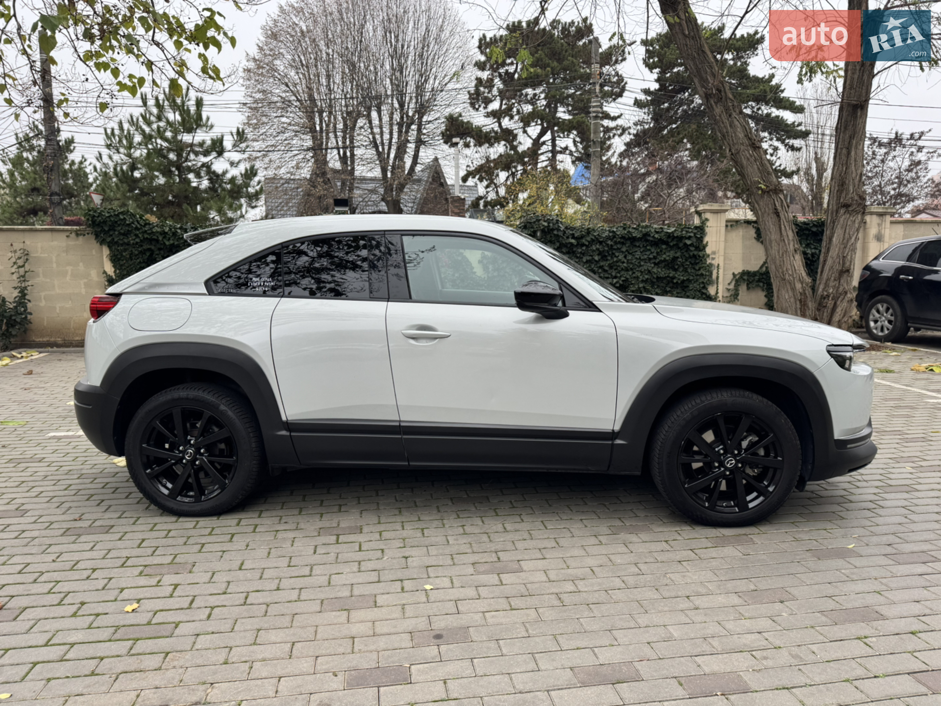 2020 Mazda MX-30 - мініатюра 2