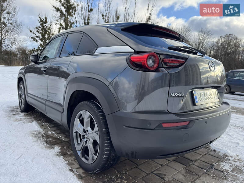 Позашляховик / Кросовер Mazda MX-30 2020 в Луцьку