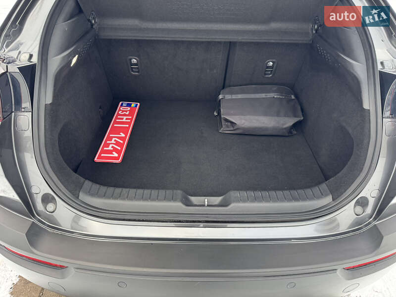 Позашляховик / Кросовер Mazda MX-30 2020 в Луцьку