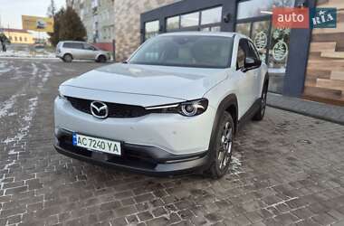 Внедорожник / Кроссовер Mazda MX-30 2020 в Владимире