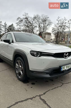 Позашляховик / Кросовер Mazda MX-30 2020 в Миколаєві