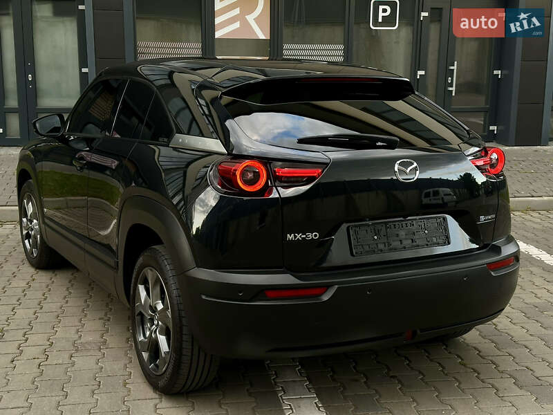 Внедорожник / Кроссовер Mazda MX-30 2021 в Ивано-Франковске