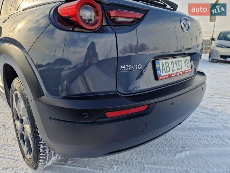 Внедорожник / Кроссовер Mazda MX-30 2020 в Виннице
