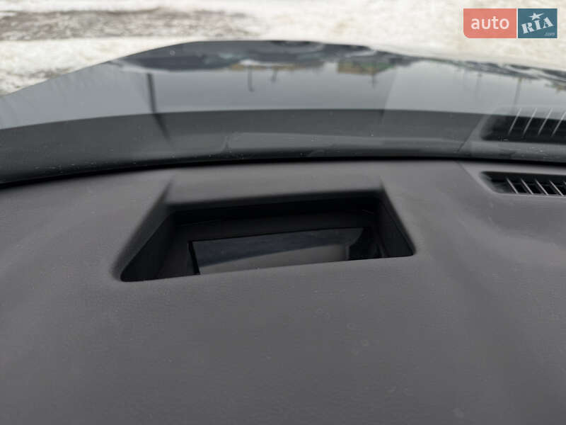 Внедорожник / Кроссовер Mazda MX-30 2020 в Виннице