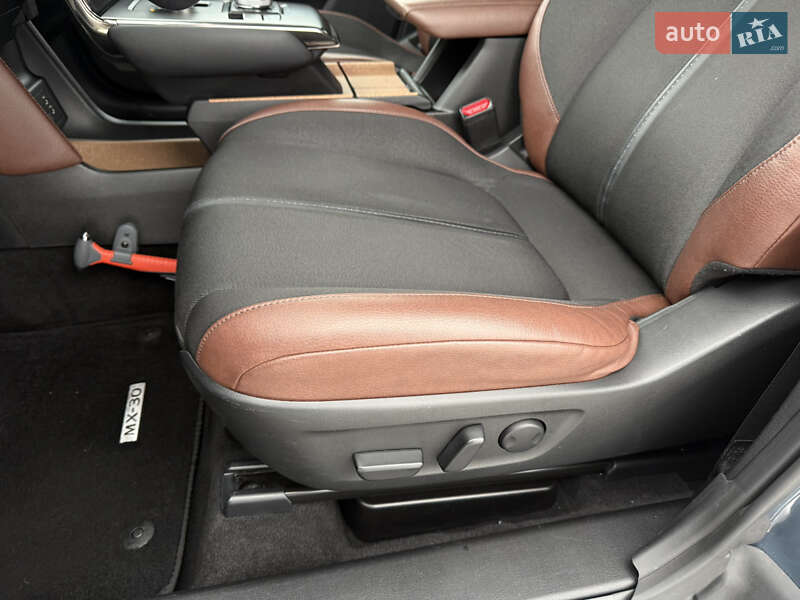 Внедорожник / Кроссовер Mazda MX-30 2020 в Виннице