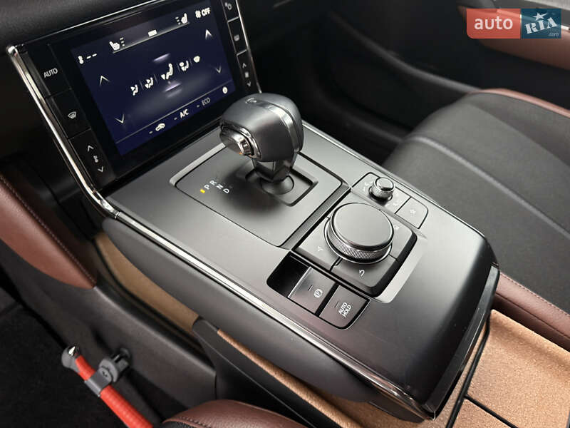 Внедорожник / Кроссовер Mazda MX-30 2020 в Виннице