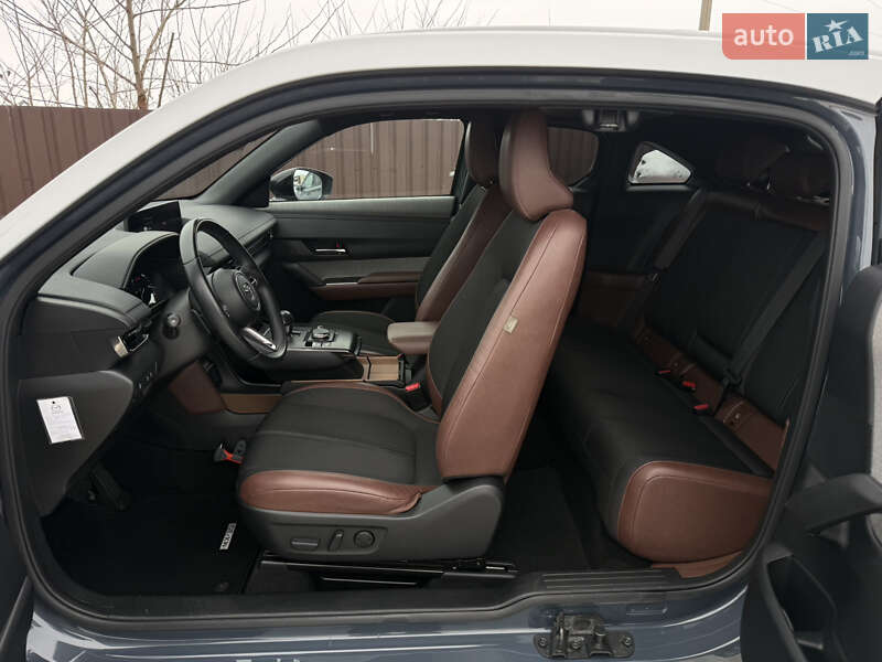 Внедорожник / Кроссовер Mazda MX-30 2020 в Виннице