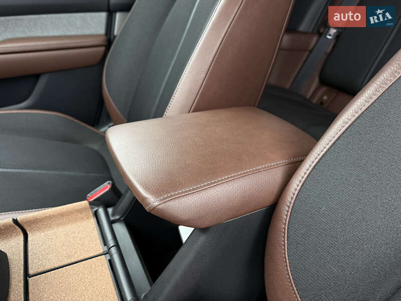 Внедорожник / Кроссовер Mazda MX-30 2020 в Виннице