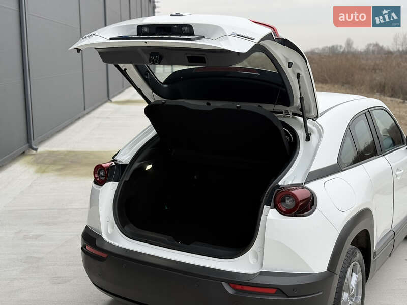 Внедорожник / Кроссовер Mazda MX-30 2021 в Броварах