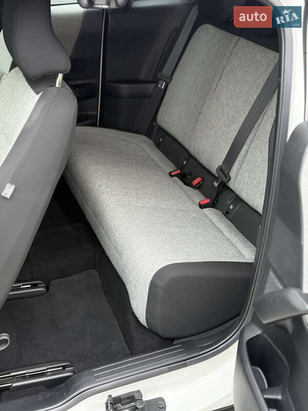 Внедорожник / Кроссовер Mazda MX-30 2021 в Броварах