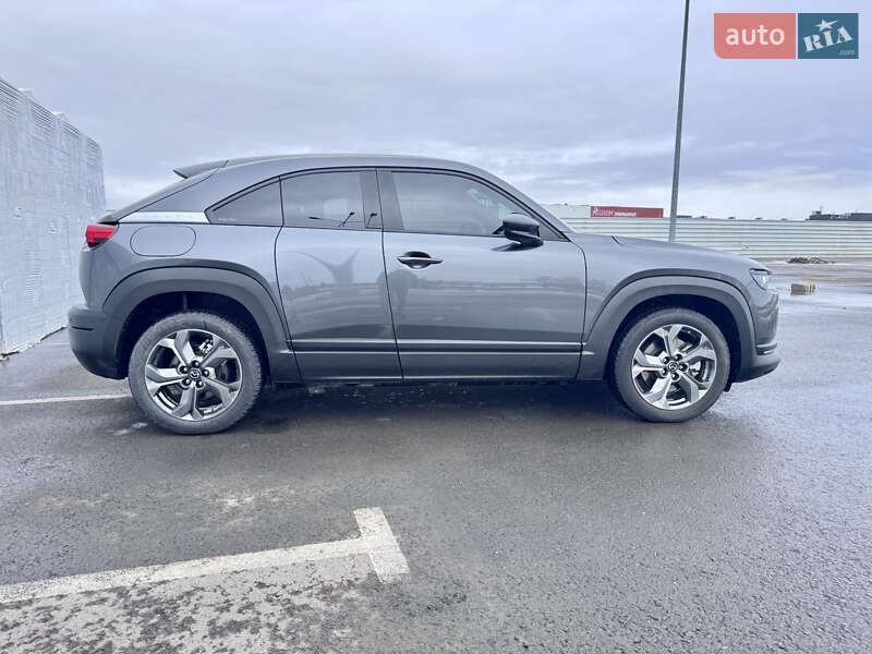 Внедорожник / Кроссовер Mazda MX-30 2020 в Львове