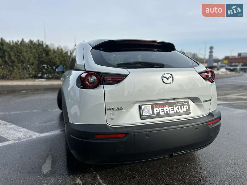 Внедорожник / Кроссовер Mazda MX-30 2022 в Киеве