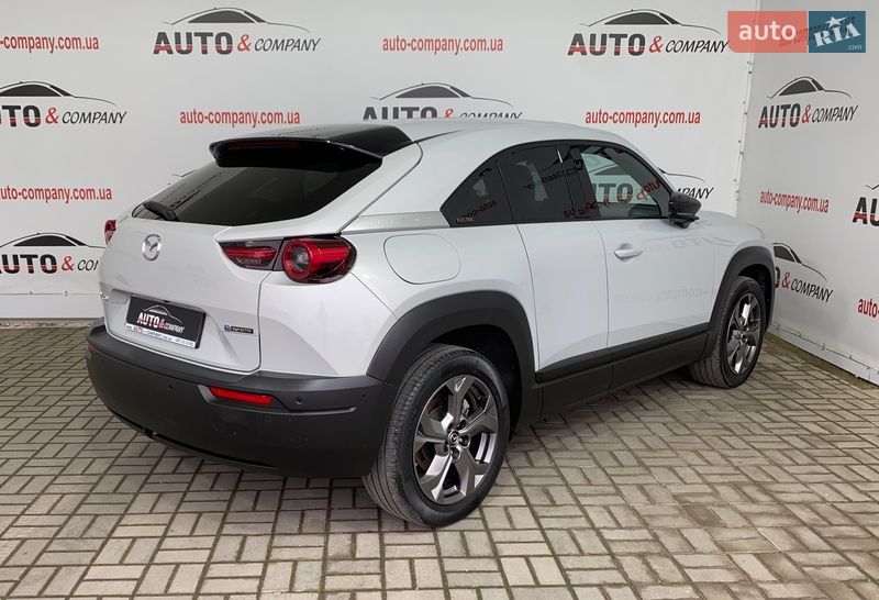 Внедорожник / Кроссовер Mazda MX-30 2020 в Львове