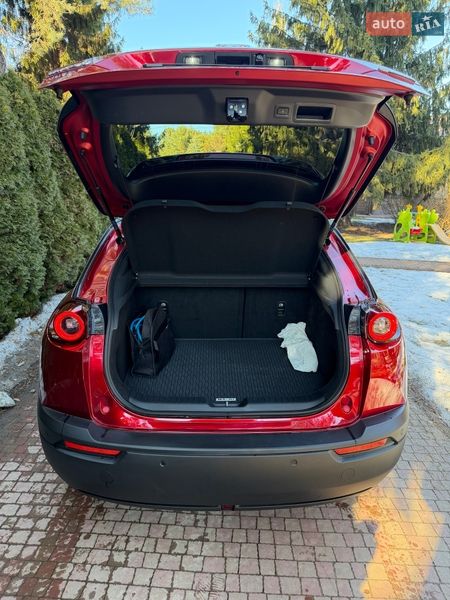 Внедорожник / Кроссовер Mazda MX-30 2021 в Киеве