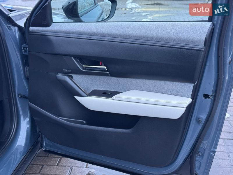 Позашляховик / Кросовер Mazda MX-30 2020 в Дубні