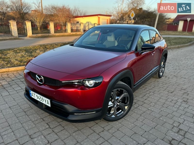 Внедорожник / Кроссовер Mazda MX-30 2020 в Ивано-Франковске