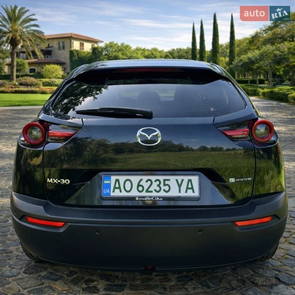 Позашляховик / Кросовер Mazda MX-30 2021 в Мукачевому