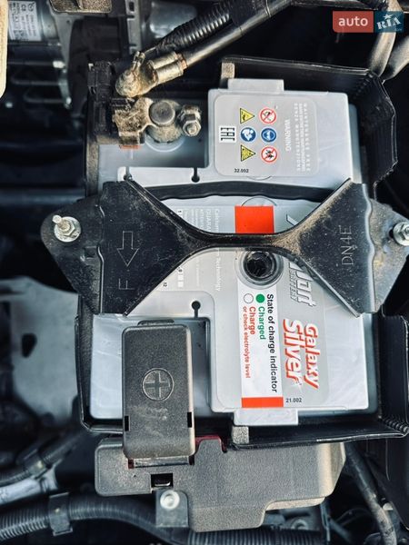 Позашляховик / Кросовер Mazda MX-30 2021 в Мукачевому