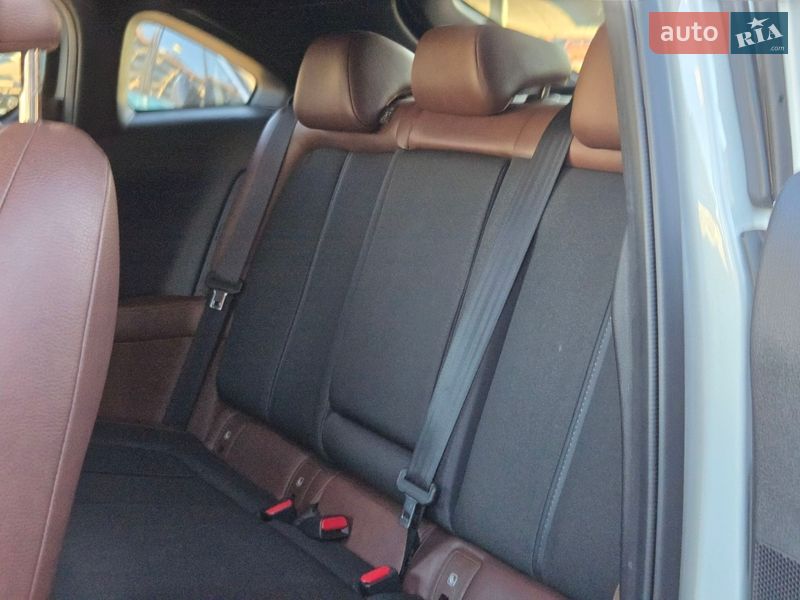 Позашляховик / Кросовер Mazda MX-30 2020 в Києві