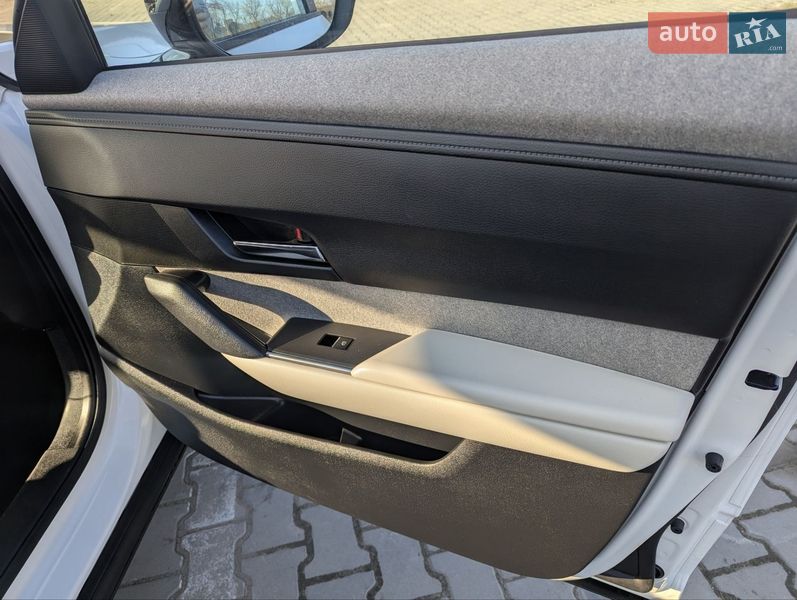 Внедорожник / Кроссовер Mazda MX-30 2021 в Дрогобыче