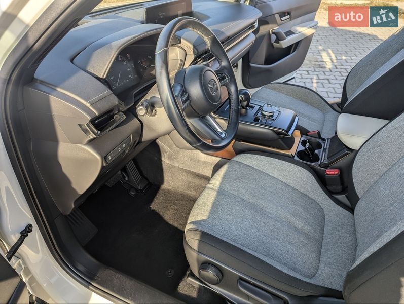 Внедорожник / Кроссовер Mazda MX-30 2021 в Дрогобыче