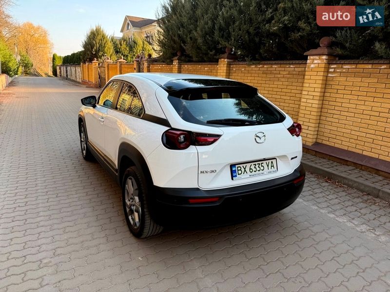 Внедорожник / Кроссовер Mazda MX-30 2022 в Хмельницком