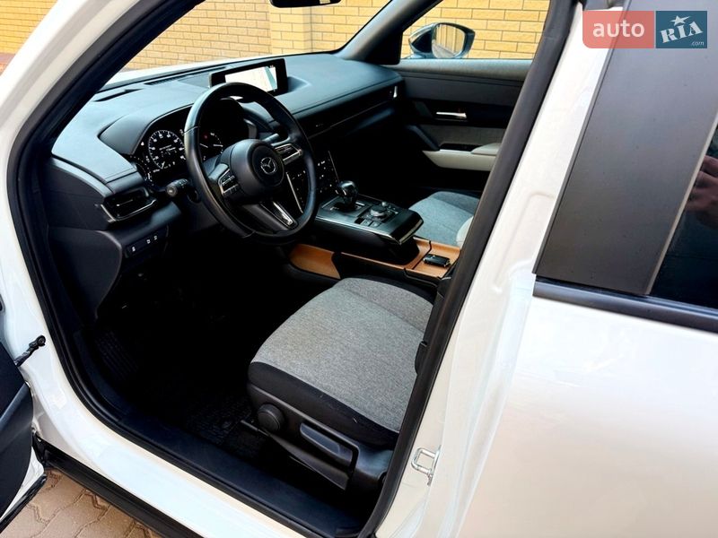 Внедорожник / Кроссовер Mazda MX-30 2022 в Хмельницком