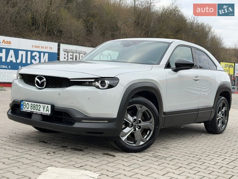 Внедорожник / Кроссовер Mazda MX-30 2020 в Тернополе