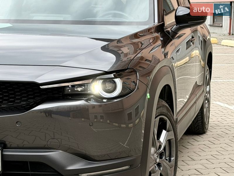 Позашляховик / Кросовер Mazda MX-30 2020 в Ужгороді