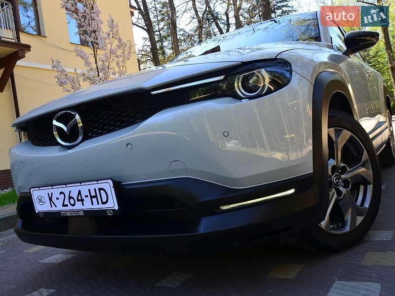 Внедорожник / Кроссовер Mazda MX-30 2021 в Дрогобыче