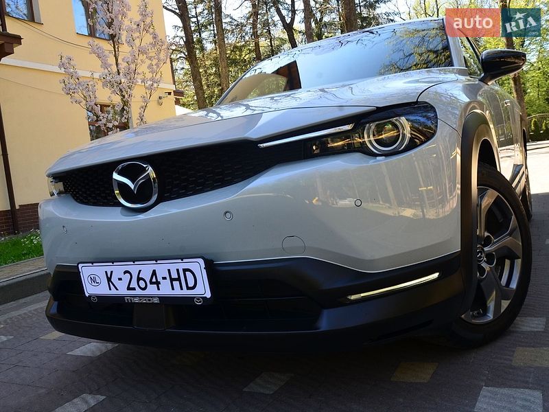 Внедорожник / Кроссовер Mazda MX-30 2021 в Дрогобыче