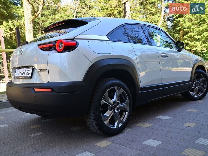 Внедорожник / Кроссовер Mazda MX-30 2021 в Дрогобыче